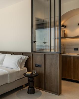 Thelèsi Apartments, 100m from the beach