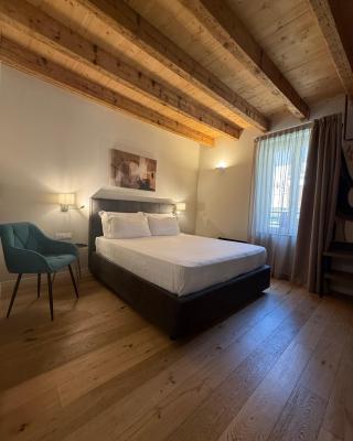 Malvezzi24 Boutique Rooms