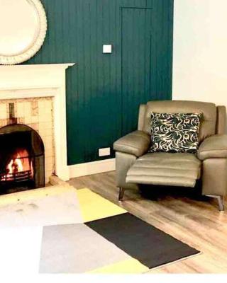 Shangri - La Spacious Family Townhouse