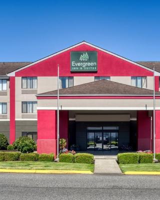 Evergreen Inn & Suites