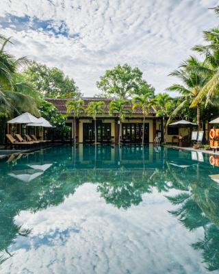 Mulberry Collection Silk Village