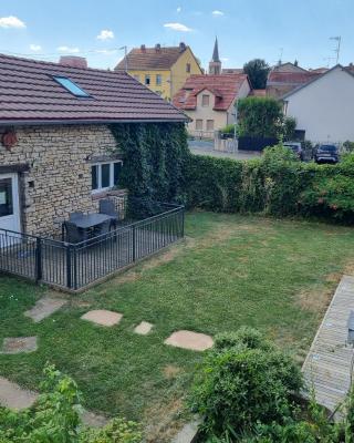 Jolie maison de centre-ville: Le Tournesac