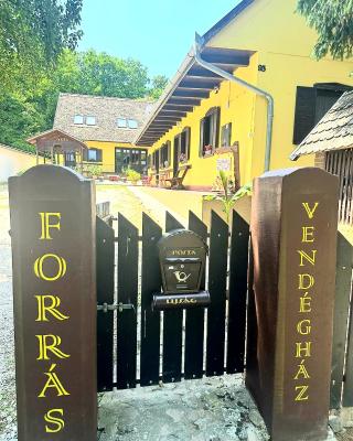 Forrás Vendégház