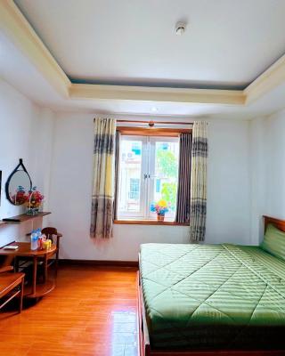 Khách Sạn Hoàng Anh Anh