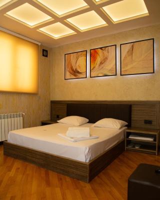 Voyage Hotel