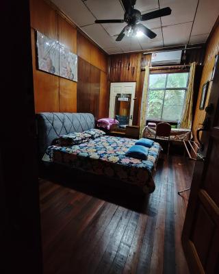 Sepilok Hideaway Guest House