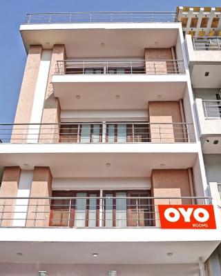 Hotel O Kailash Near Iskcon Temple Noida