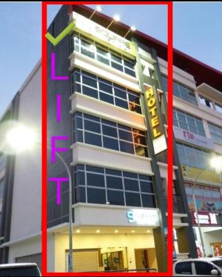 9 Square Hotel - Bandar Baru Bangi