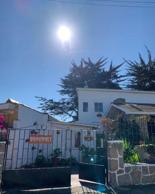 Hostal Saint Michell. El Quisco