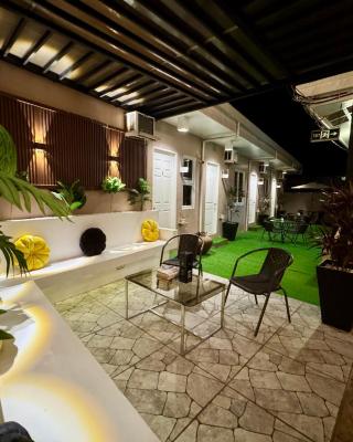 Prim Travellers Inn