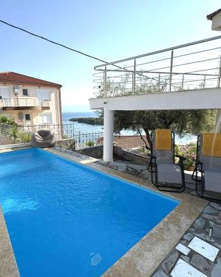 Villa Beta Sea View
