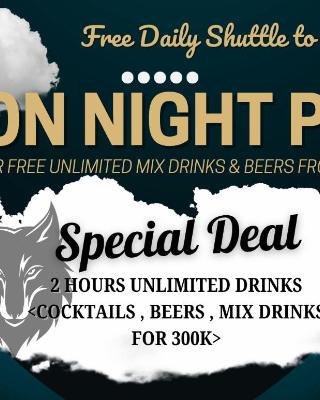 Bed Station Hostel & Pool Bar Hội An " Former Sunflower"