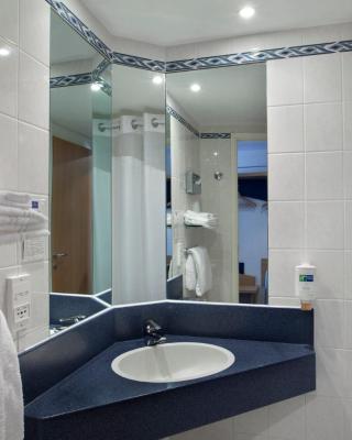 Holiday Inn Express Geneva Airport by IHG