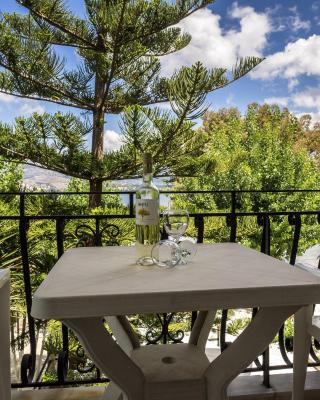 Sea Breeze Apartments