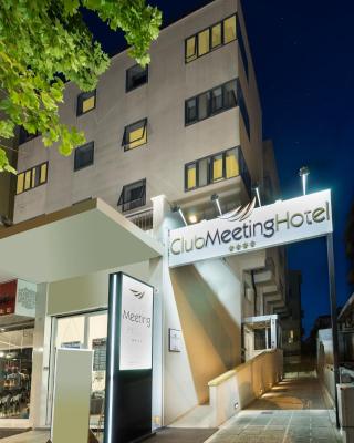 Club Meeting Hotel