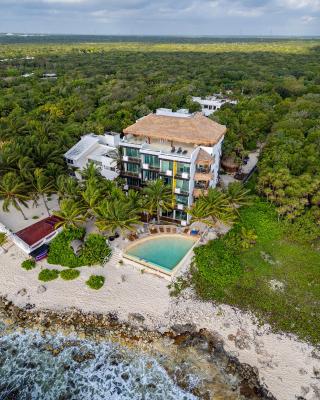 Angelina 28 Beachfront and Family Apartments - Modern and Relaxing Long Stays - 20 min from Cancun Airport