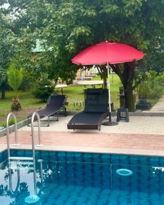 Senima's paradise - Pool & Cottages