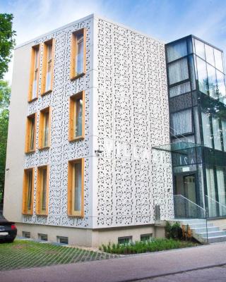 Villa 21 by Victus