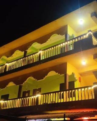 INDRA'S NEST - Studio Apartments