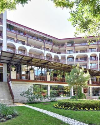 Estreya Residence Hotel and SPA