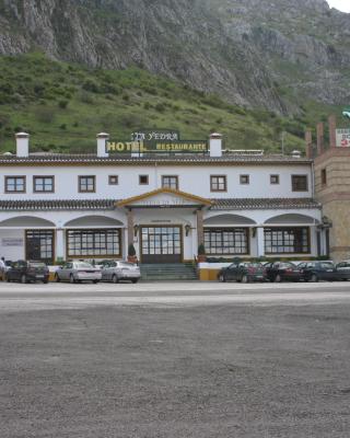 Hotel La Yedra