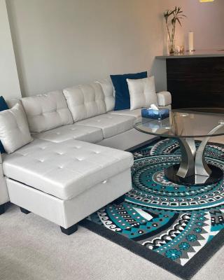 Stunning 1 bedroom condo in Calgary with riverview