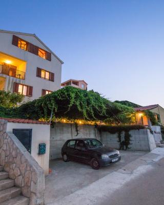 Apartments Pol Murvu