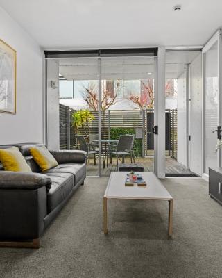 Victoria Park Haven w carpark, spa, pool and gym