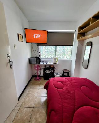 Private Cozy room with batroom in Miraflores