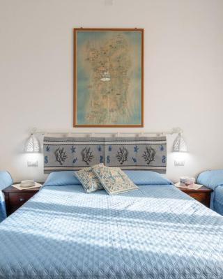 Cagliari Central Rooms With Port View