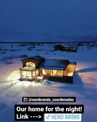 Large luxury Cabin On The Golden Circle Next To Kerið The Crater.