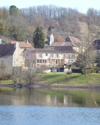 Hôtel-Restaurant Côté Rivage