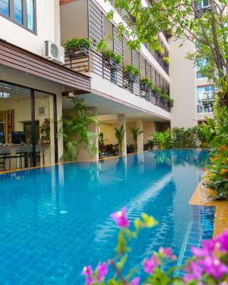 Chiang Mai Waroros Boutique Hotel