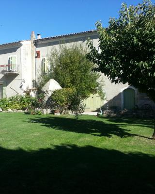 Grange Voutée avec jardin