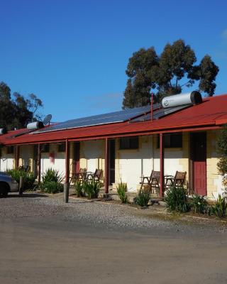 Inglewood Motel and Caravan Park Victoria