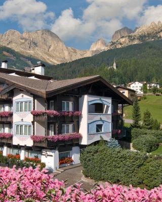 Alpen Hotel Corona