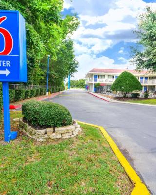 Motel 6-Huntsville, TX