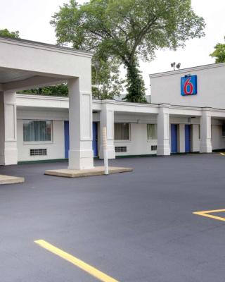 Motel 6-Richfield, OH