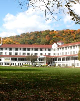 Shawnee Inn and Golf Resort