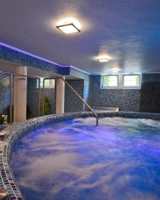 Rajna VillaBridge&SPA