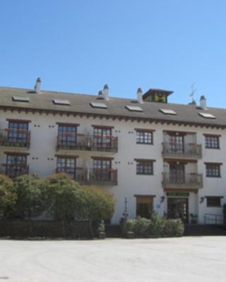 Hotel Anaya, Puente La Reina de Jaca, Spain - Booking.com