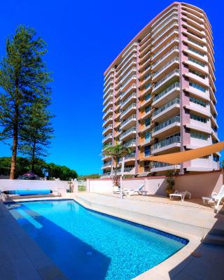 Narrowneck Court Holiday Apartments