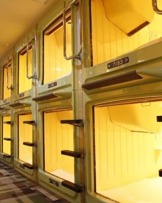 Shinjuku Kuyakusho-mae Capsule Hotel