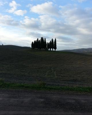 Passaggio in Val d' Orcia