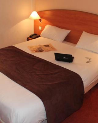 Central Hotel