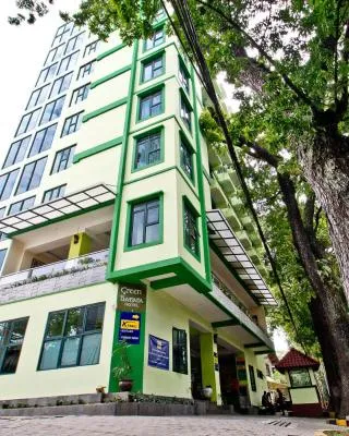 Green Batara Hotel