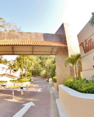 Villas del Palmar Manzanillo with Beach Club