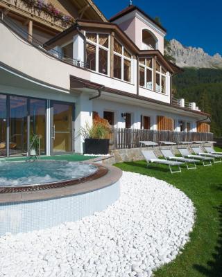 Hotel Obereggen