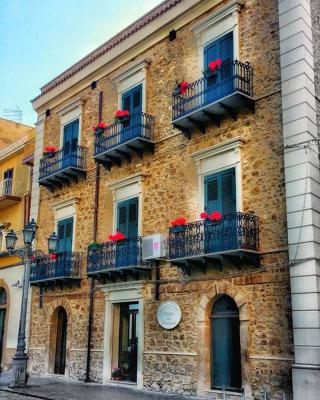 il portico dei normanni