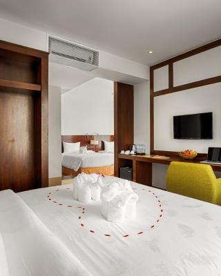 Sofia Suite Hotel Danang